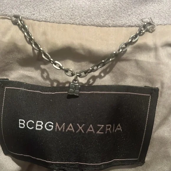Beautiful BCBG MAXAZRIA Vest!!! LIKE NEW! - Picture 4 of 6